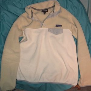 Tan/White Patagonia Fleece